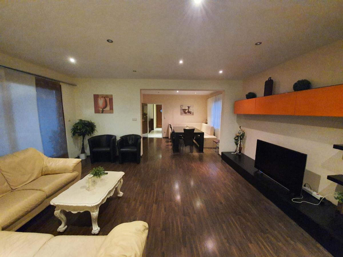 Apartment Bei Hamburg Bis 10 Personen Mit Terasse Und Gartennutzung. Buchholz in der Nordheide Extérieur photo